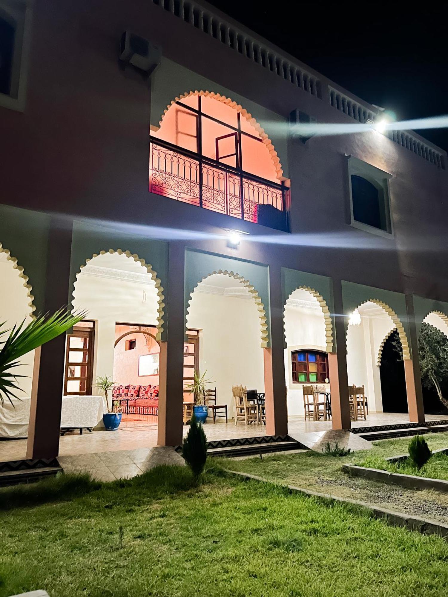 Guest House Qodwa Sidi Abdallah Ghiat Exterior foto