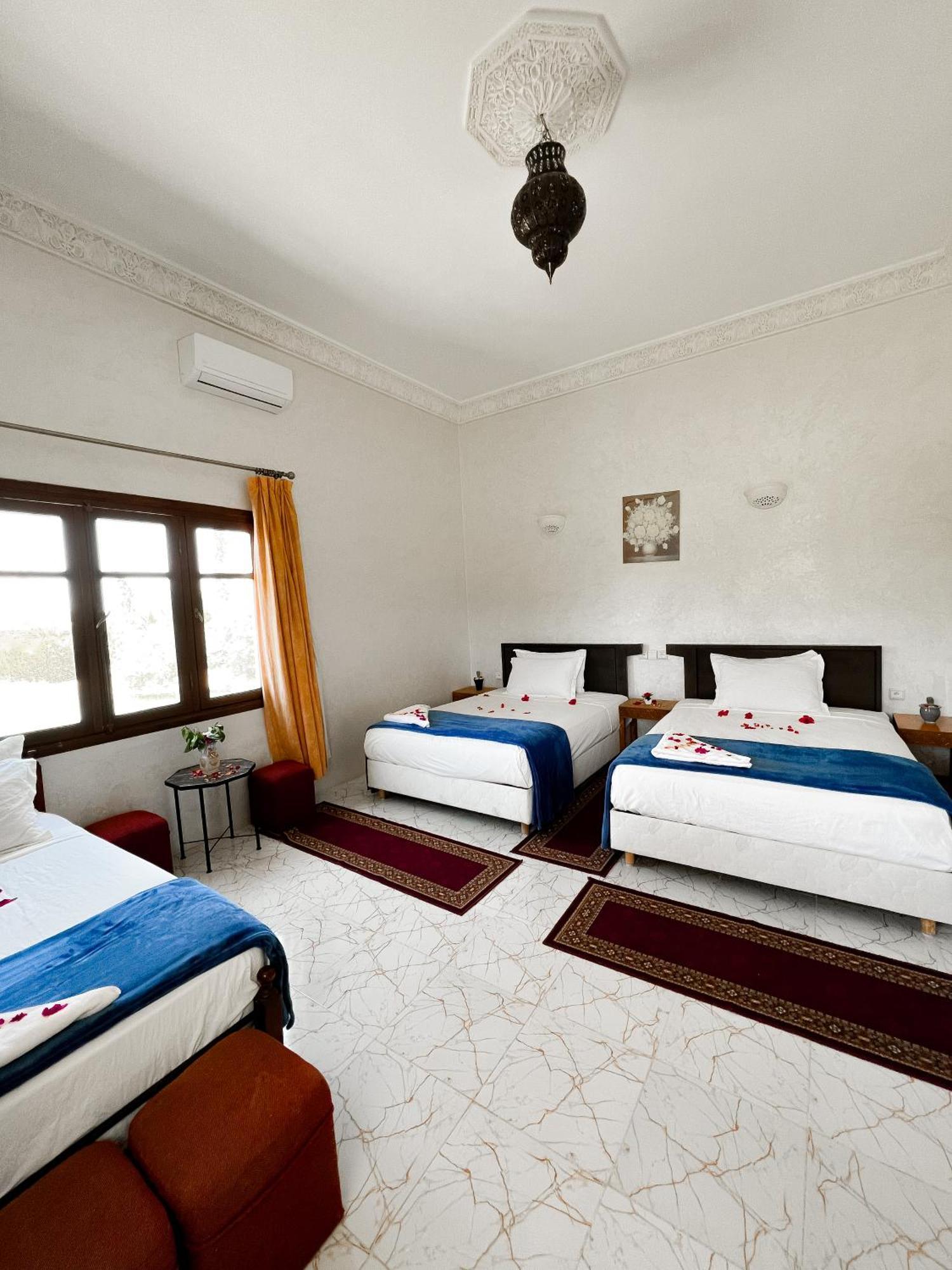 Guest House Qodwa Sidi Abdallah Ghiat Exterior foto