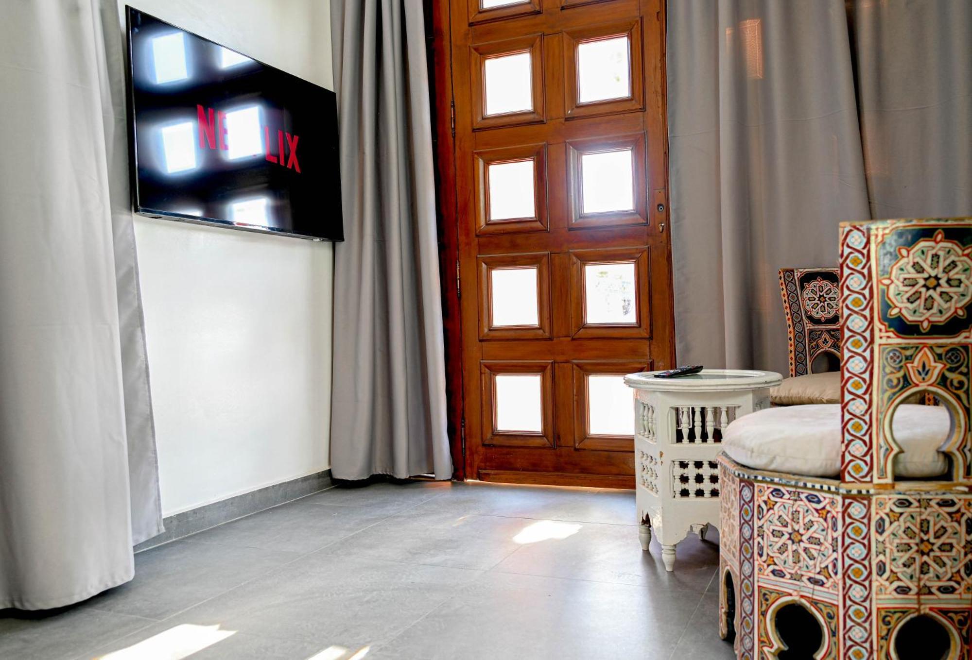 Guest House Qodwa Sidi Abdallah Ghiat Exterior foto